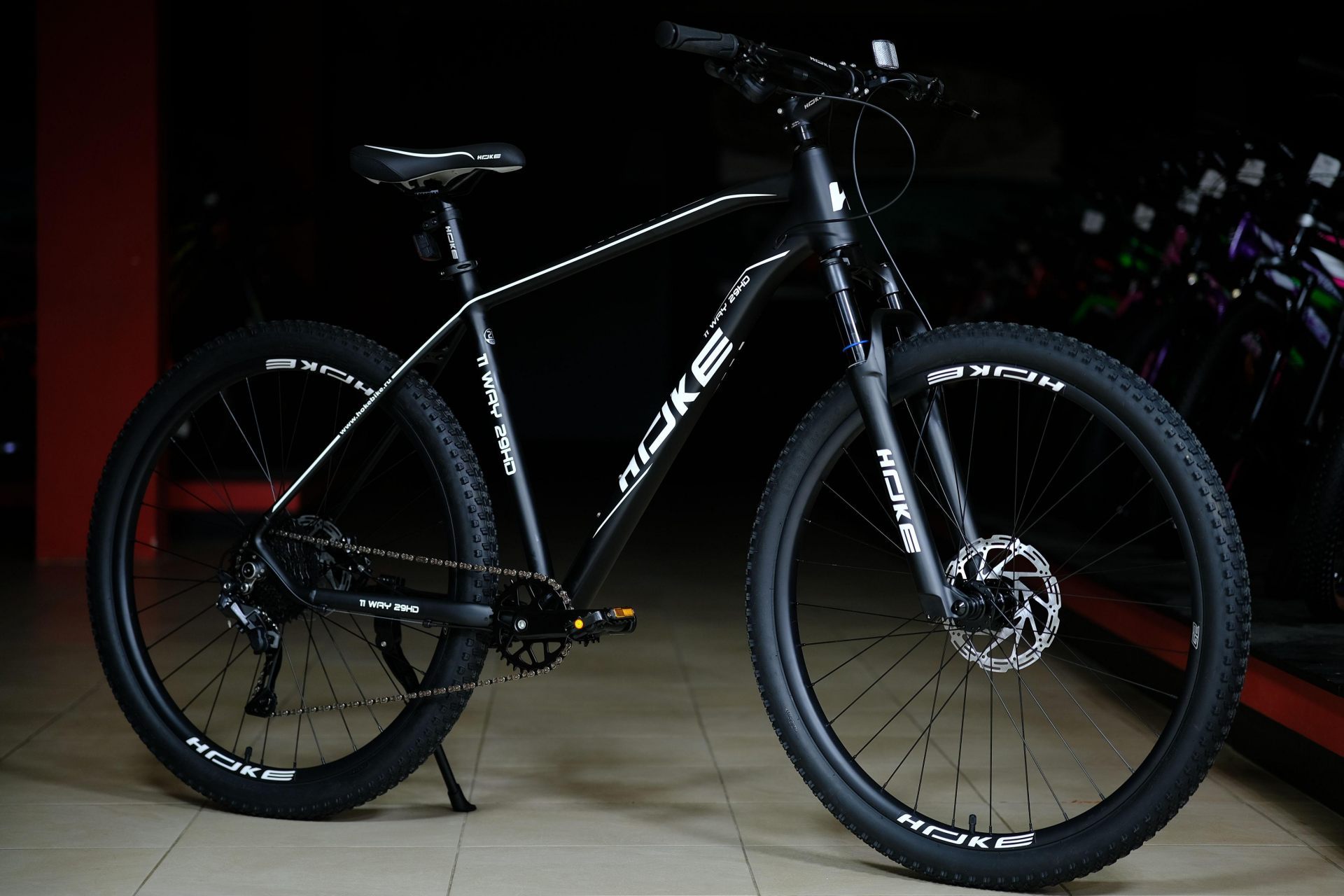 Велосипед HOKE 11 Way 29 HD матовый чёрный-белый 21